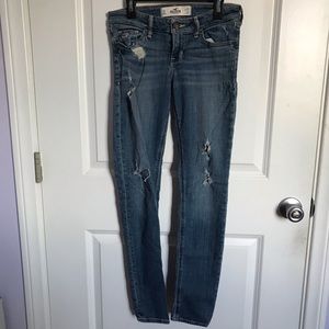 Hollister ripped skinny jeans